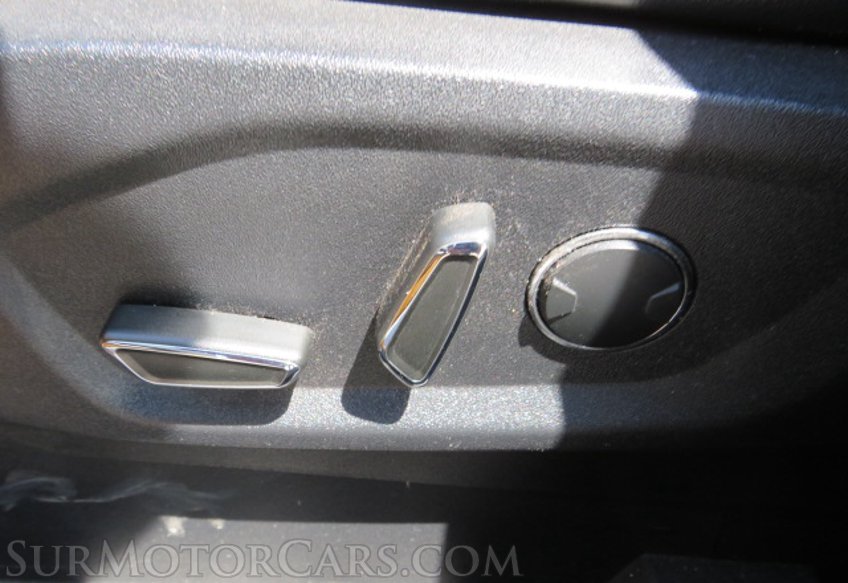 2015 Ford Edge - Image 40