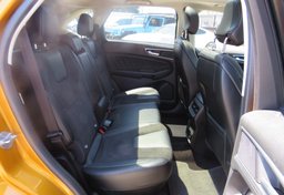 2015 Ford Edge - Image 30