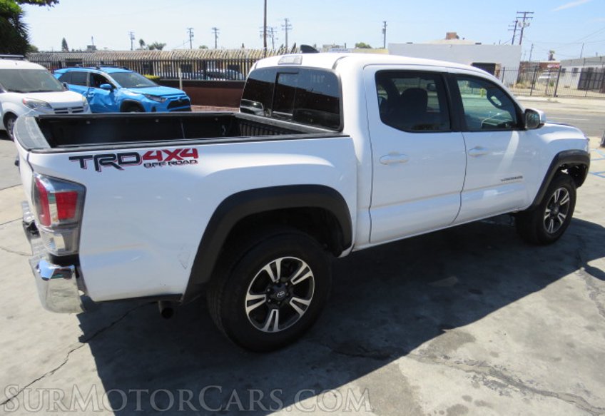 2020 Toyota Tacoma 4WD - Image 8