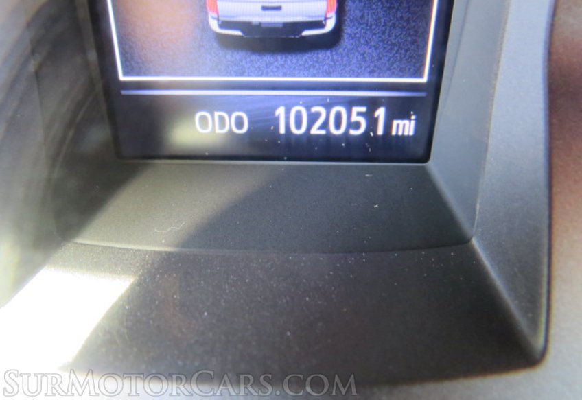 2020 Toyota Tacoma 4WD - Image 31