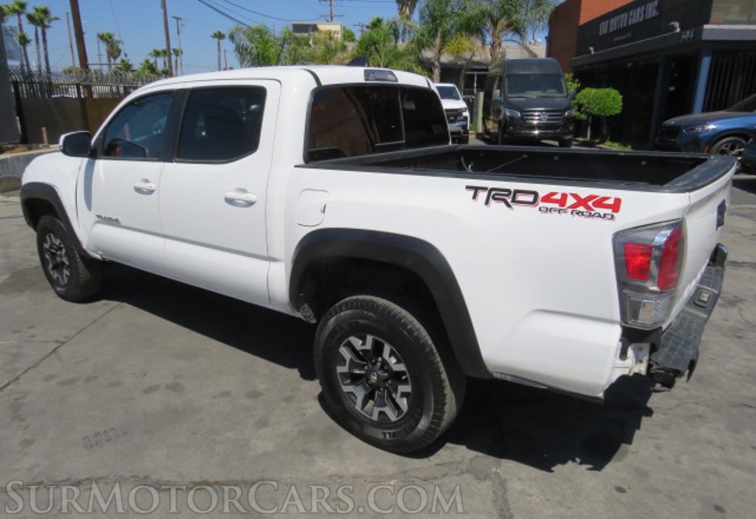 2020 Toyota Tacoma 4WD - Image 7
