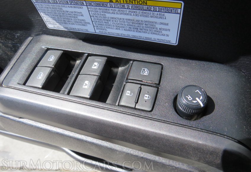 2020 Toyota Tacoma 4WD - Image 49