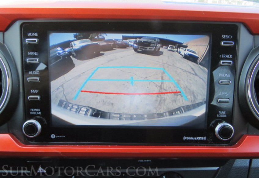 2020 Toyota Tacoma 4WD - Image 33