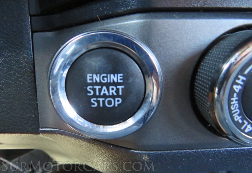 2020 Toyota Tacoma 4WD - Image 43