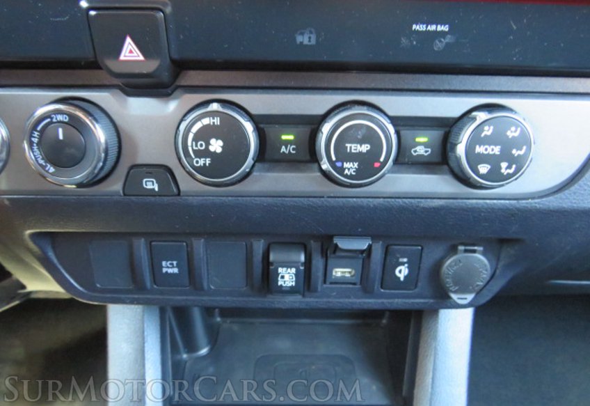 2020 Toyota Tacoma 4WD - Image 35