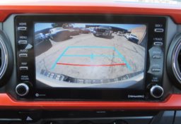 2020 Toyota Tacoma 4WD - Image 33