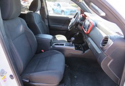 2020 Toyota Tacoma 4WD - Image 24