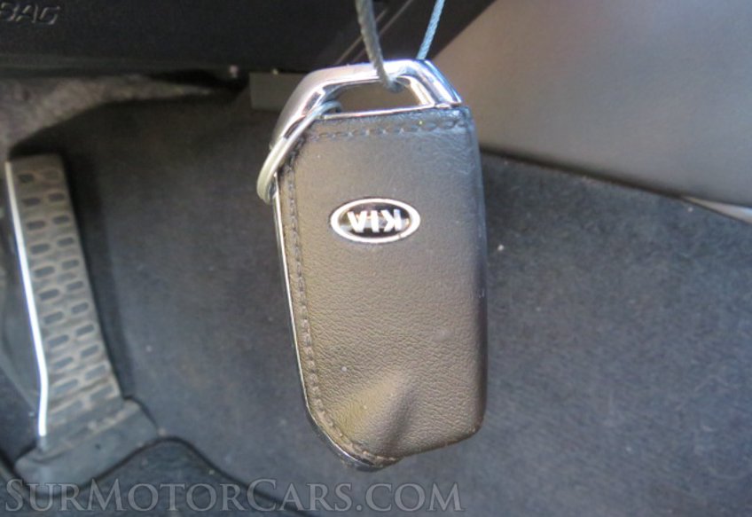 2019 Kia Stinger - Image 36