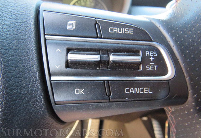 2019 Kia Stinger - Image 32