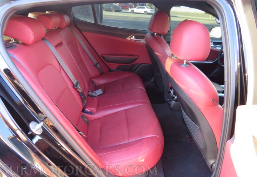 2019 Kia Stinger - Image 27