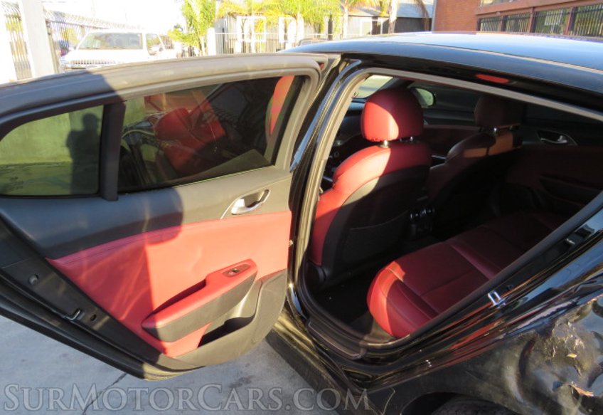 2019 Kia Stinger - Image 20