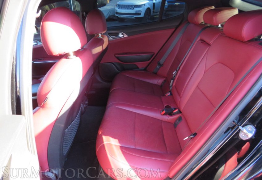 2019 Kia Stinger - Image 26