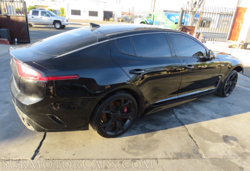 2019 Kia Stinger - Image 6