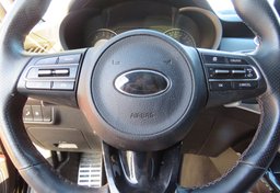 2019 Kia Stinger - Image 31