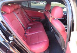 2019 Kia Stinger - Image 27