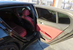 2019 Kia Stinger - Image 21