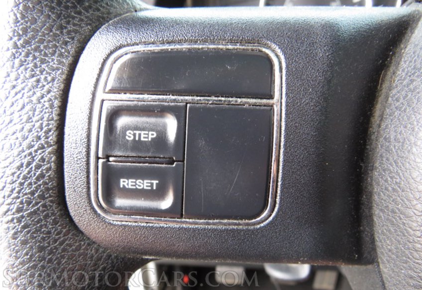 2011 Jeep Wrangler - Image 31