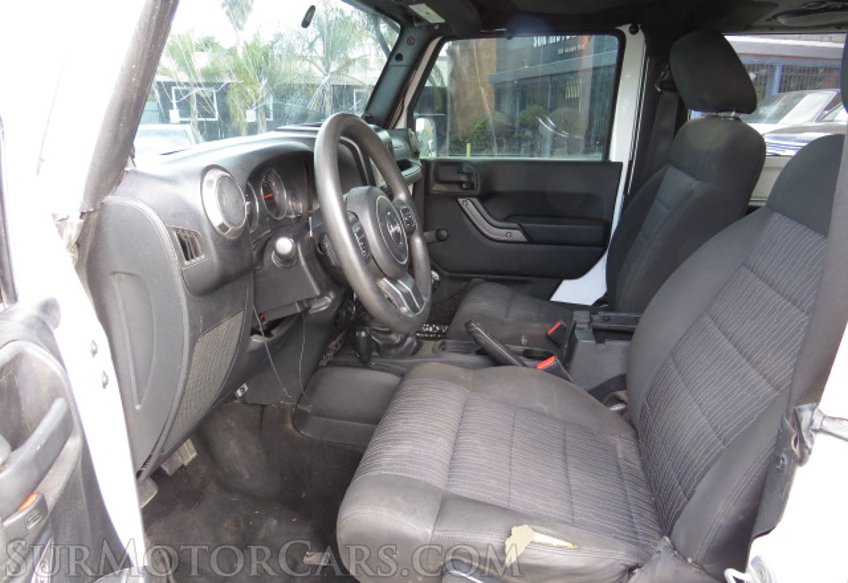 2011 Jeep Wrangler - Image 24