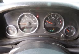 2011 Jeep Wrangler - Image 28