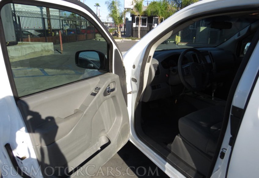 2021 Nissan Frontier - Image 29