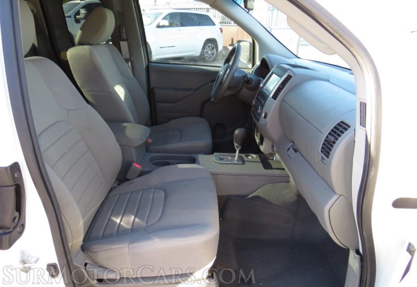 2021 Nissan Frontier - Image 45