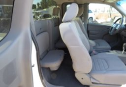 2021 Nissan Frontier - Image 44