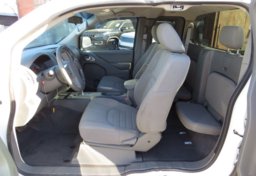 2021 Nissan Frontier - Image 25