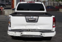 2021 Nissan Frontier - Image 7