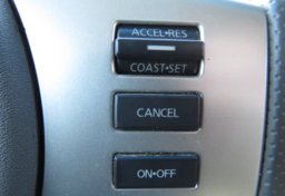 2021 Nissan Frontier - Image 32