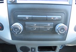 2021 Nissan Frontier - Image 38