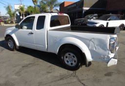 2021 Nissan Frontier - Image 9