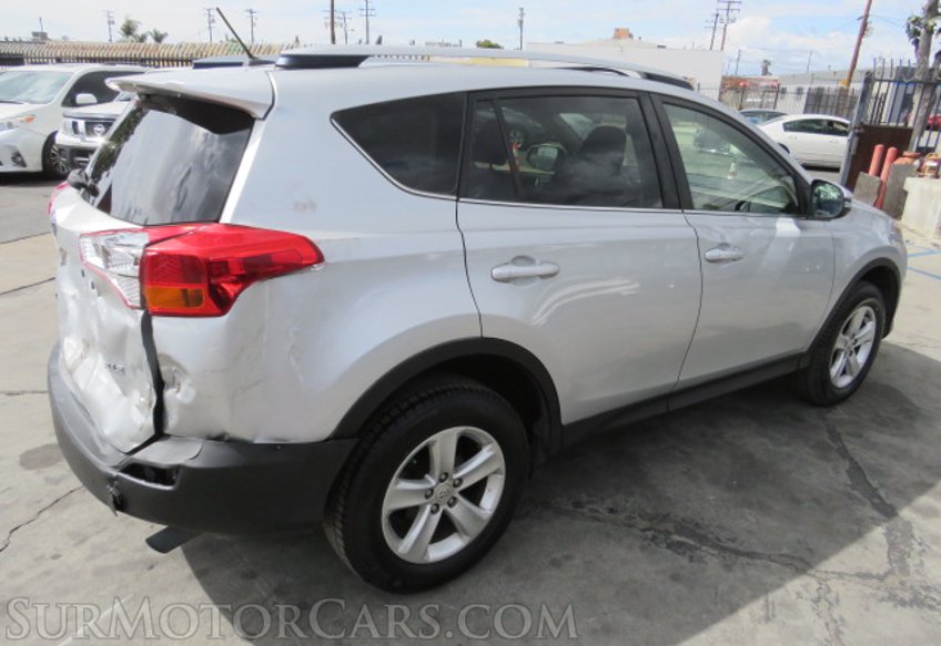2014 Toyota RAV4 - Image 8