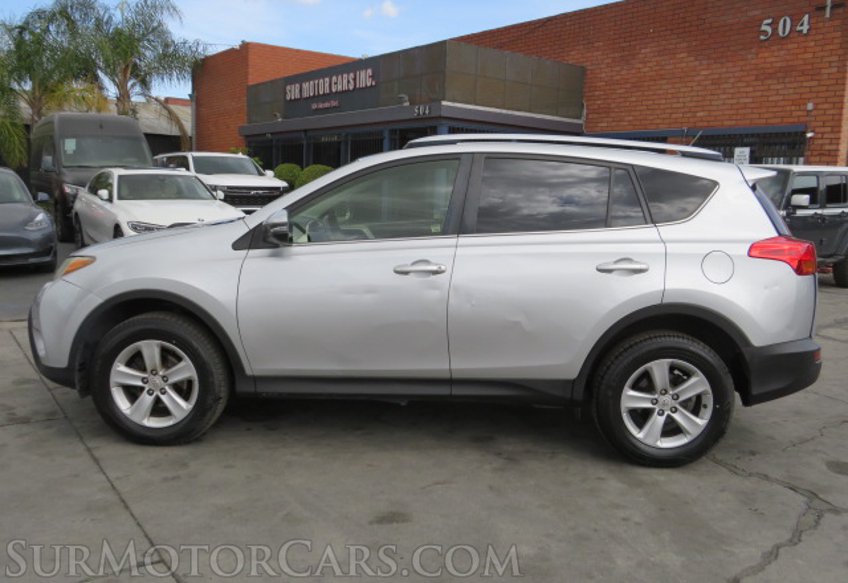 2014 Toyota RAV4 - Image 6