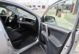 2014 Toyota RAV4 - Image 21