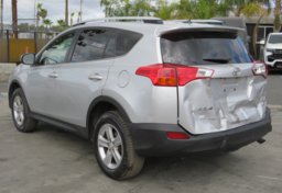 2014 Toyota RAV4 - Image 9