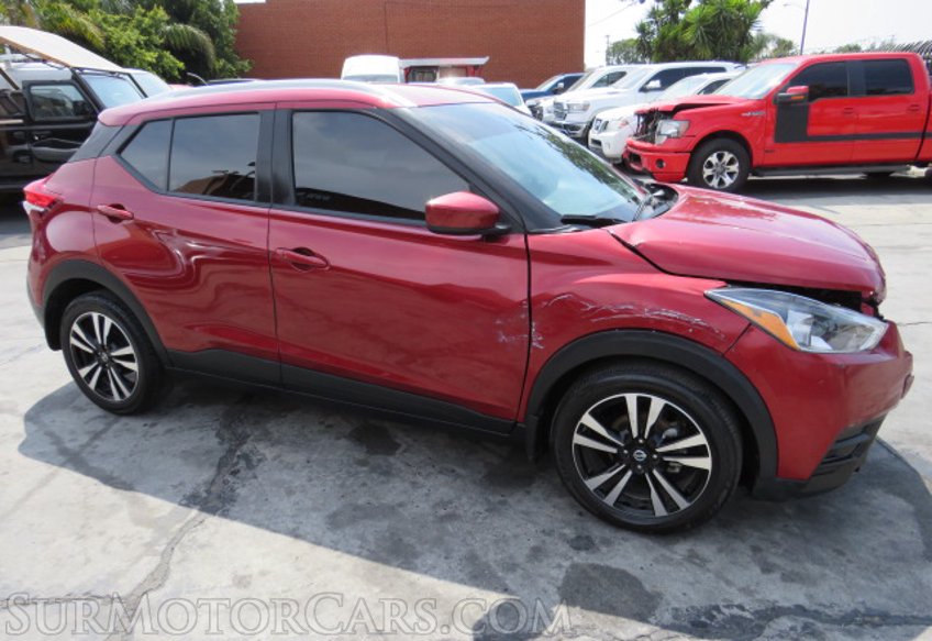 2018 Nissan Kicks - Image 2