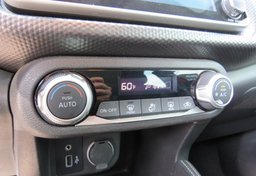 2018 Nissan Kicks - Image 39