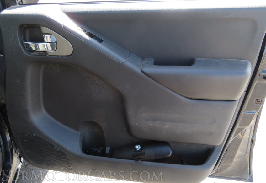 2017 Nissan Frontier - Image 37