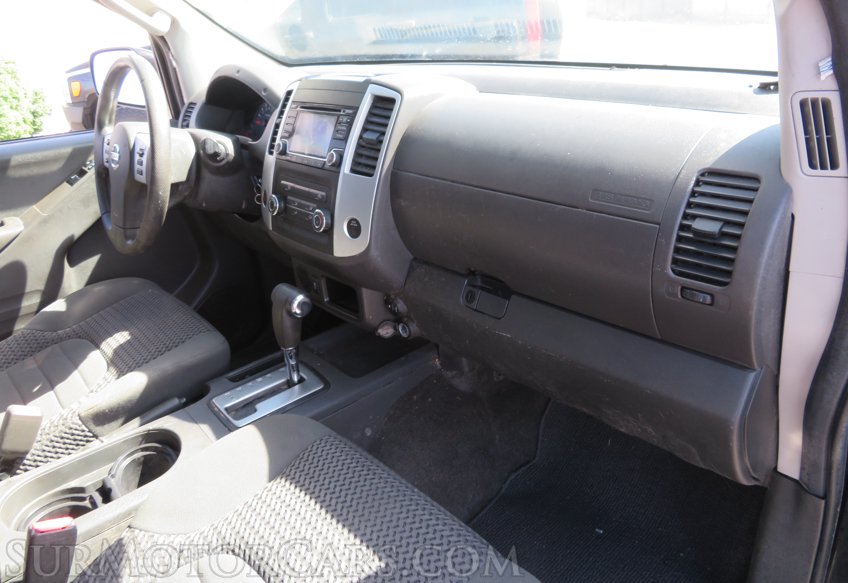 2017 Nissan Frontier - Image 21