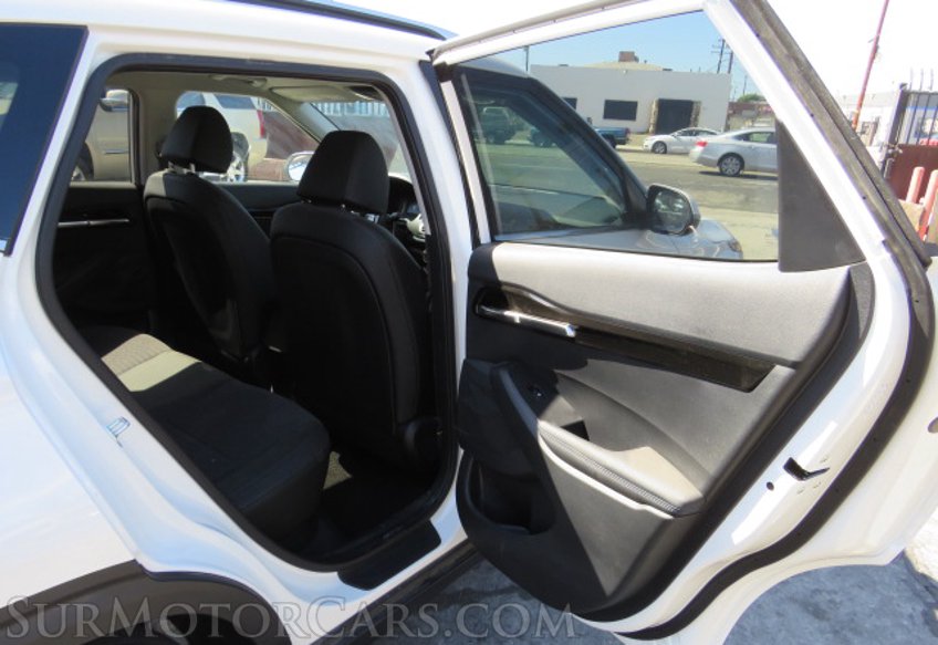 2021 Kia Seltos - Image 25