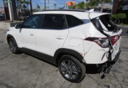 2021 Kia Seltos - Image 10