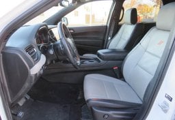 2022 Dodge Durango - Image 30