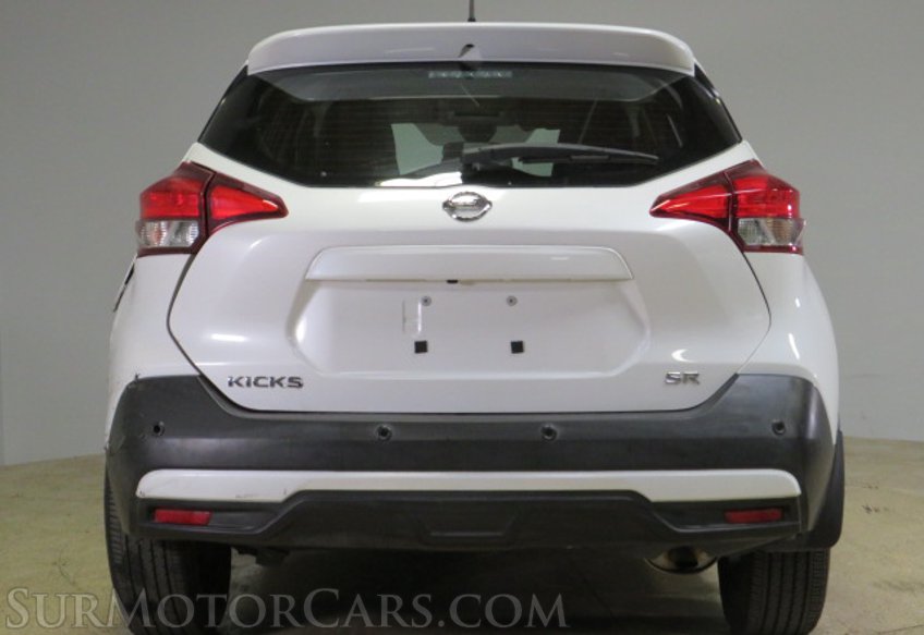 2020 Nissan Kicks - Image 12