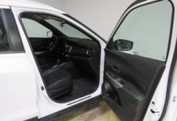 2020 Nissan Kicks - Image 18