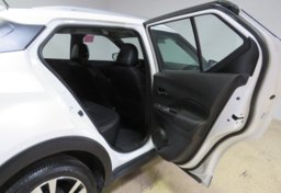 2020 Nissan Kicks - Image 20