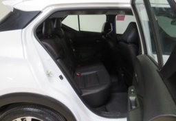 2020 Nissan Kicks - Image 24