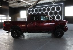 2017 Ram 2500 Laramie - Image 10