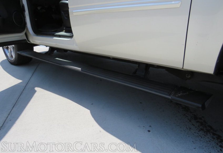 2012 Cadillac Escalade ESV - Image 20