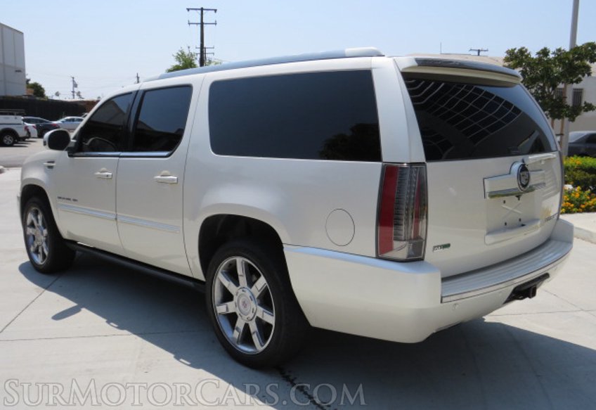 2012 Cadillac Escalade ESV - Image 9