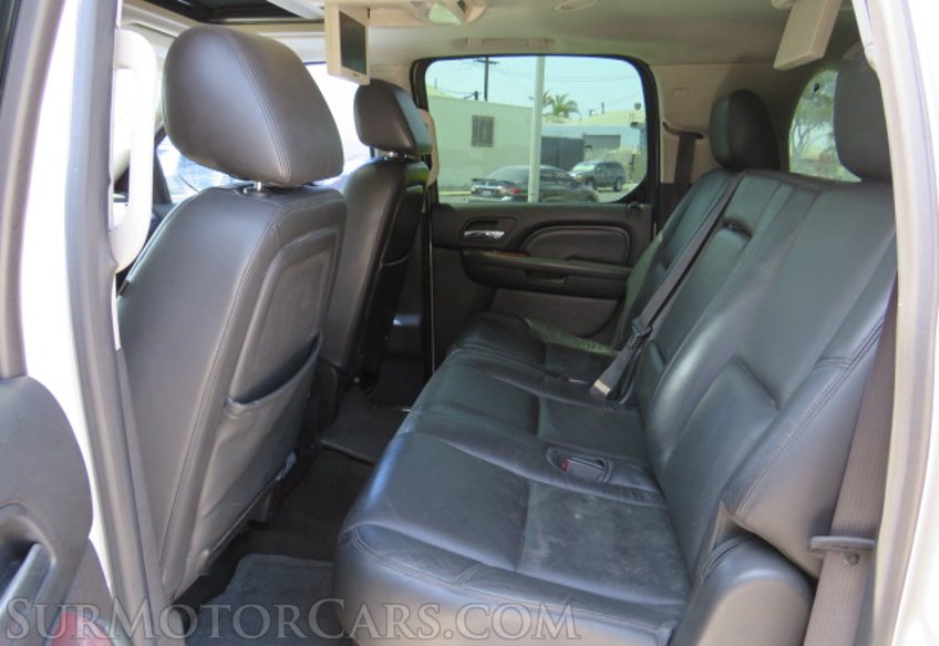 2012 Cadillac Escalade ESV - Image 36